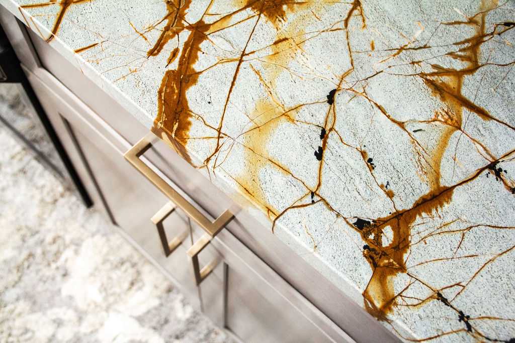 Blue Roma Quartzite Kitchen Countertop Detail