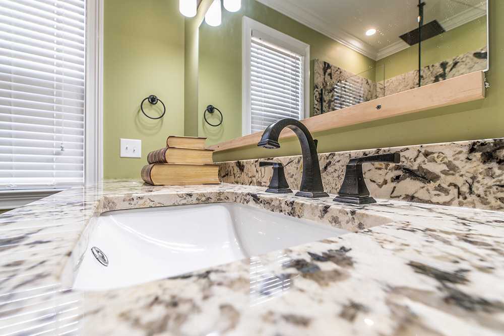 Delicatus White Granite Bathroom Vanity Detail