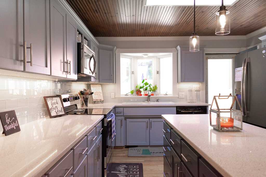 White Lace Quartz Kitchen Countertop with Grey Cabinets